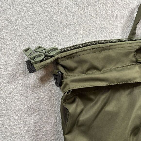 F/CE Green Flyer Helmet Waterproof Olive Green Backpack Sack SEE PHOTOS‎ - Picture 5 of 13